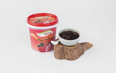 900 g Strawberry Jam